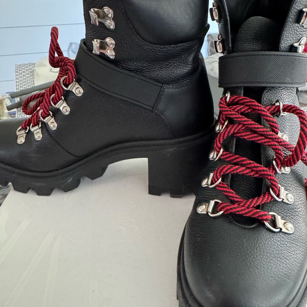 Moncler Carol Boot - Picture 5 of 12
